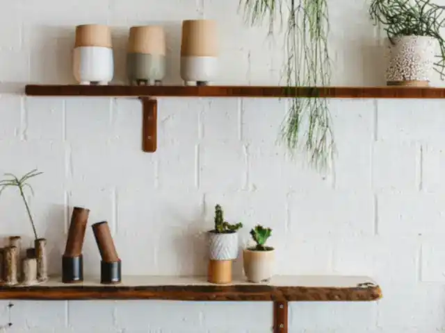 Picture & Shelf Hanging